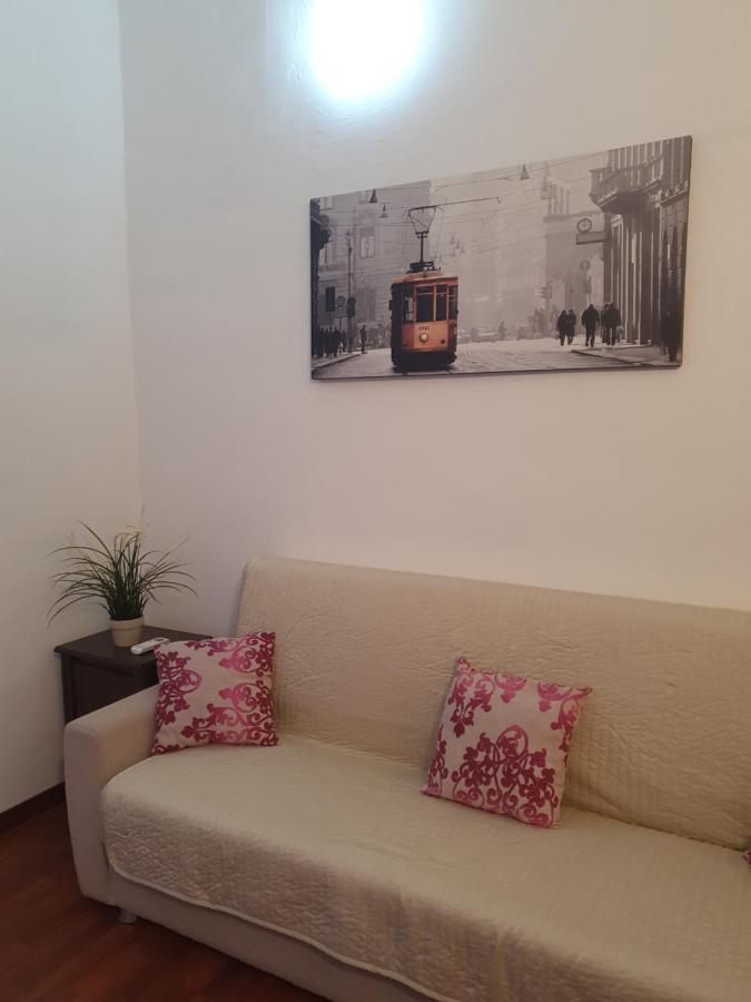 Arena Suite All Comforts - With Free Parking Garage Per Qualified Rate - Con Parcheggio Incluso Per Le Tariffe Qualificanti - Metro Verde Greenline Moscova Milan Bagian luar foto