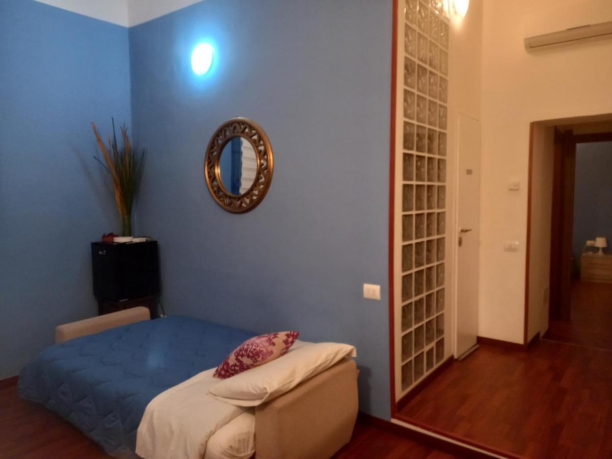 Arena Suite All Comforts - With Free Parking Garage Per Qualified Rate - Con Parcheggio Incluso Per Le Tariffe Qualificanti - Metro Verde Greenline Moscova Milan Bagian luar foto
